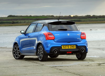 Suzuki Swift Sport - rear